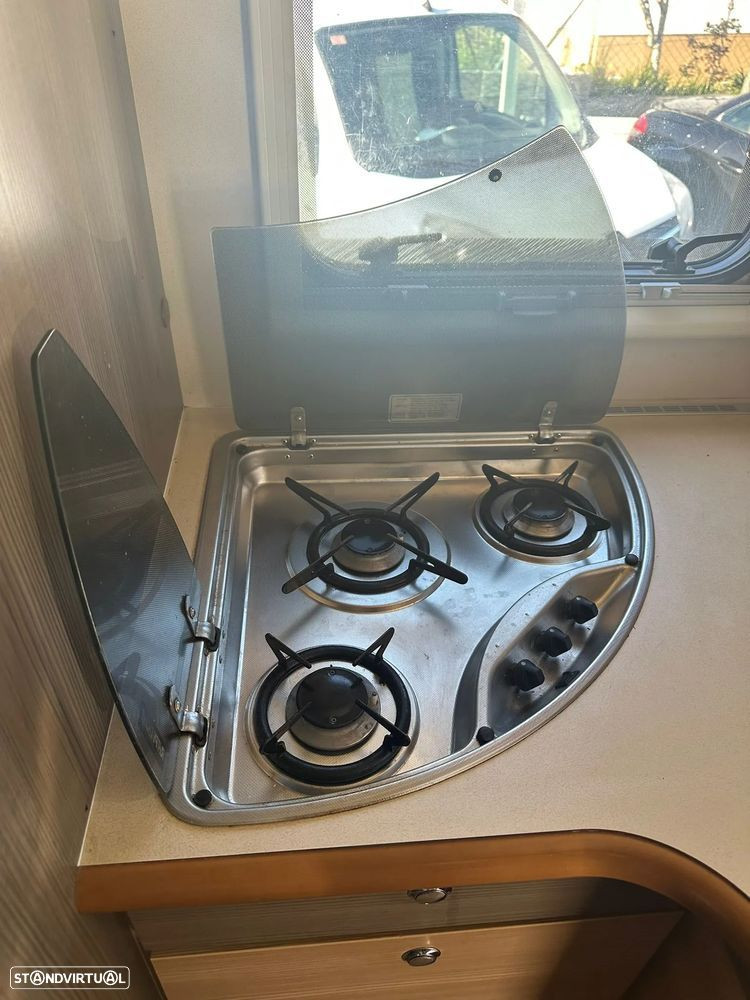 Rapido Serie 6F 691 cama central