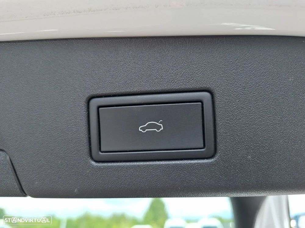 VW ID.5 Pro c/ Infotainment-Pack