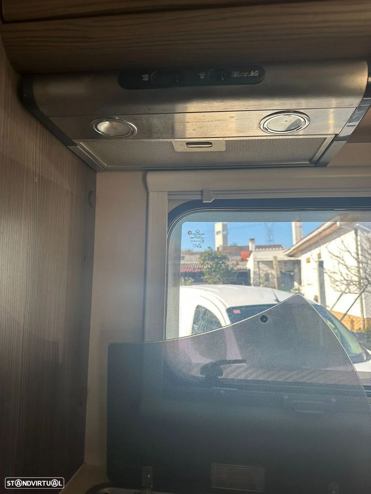 Rapido Serie 6F 691 cama central