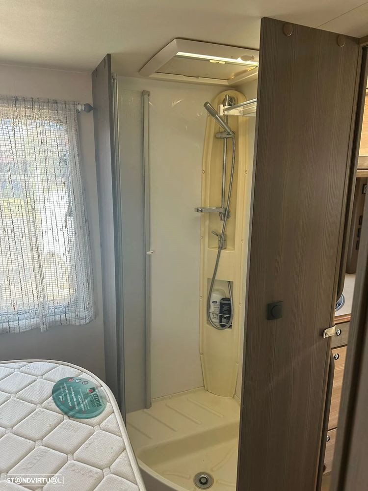 Rapido Serie 6F 691 cama central