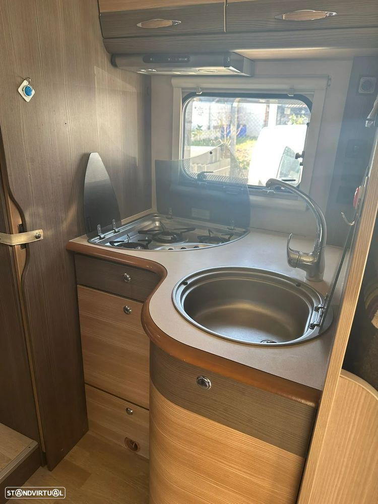 Rapido Serie 6F 691 cama central