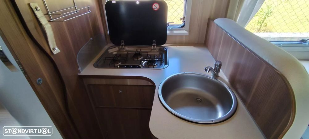 McLouis mc2 72 Cama Central e basculante