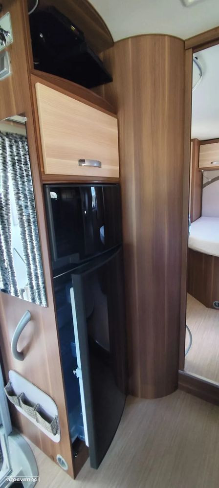 McLouis mc2 72 Cama Central e basculante
