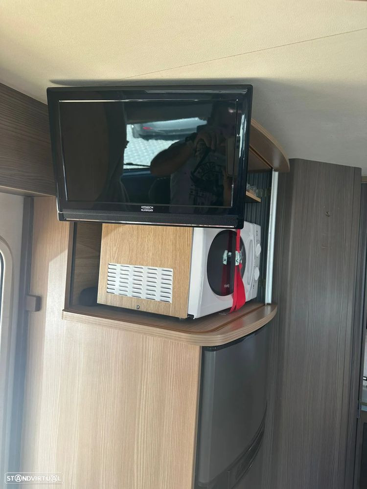 Rapido Serie 6F 691 cama central