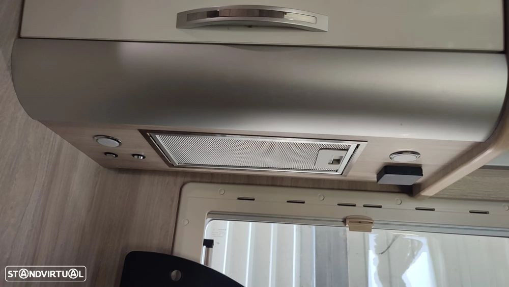 Laika Ecovip 412 cama central e basculante