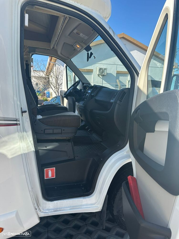 Rapido Serie 6F 691 cama central