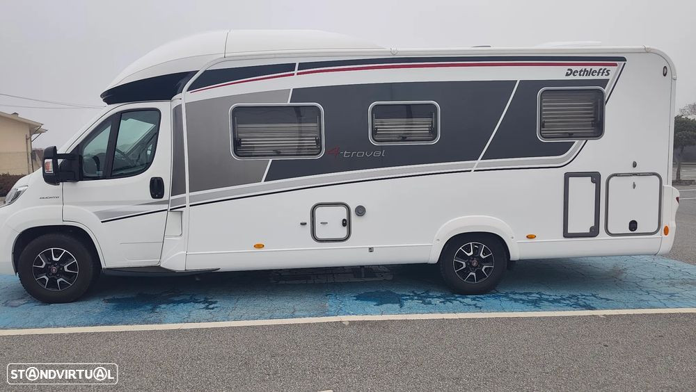 Dethleffs Premium Class 4 Travel cama central