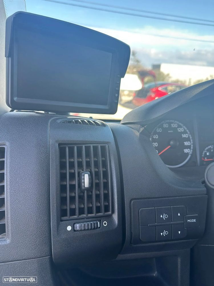 Rapido Serie 6F 691 cama central