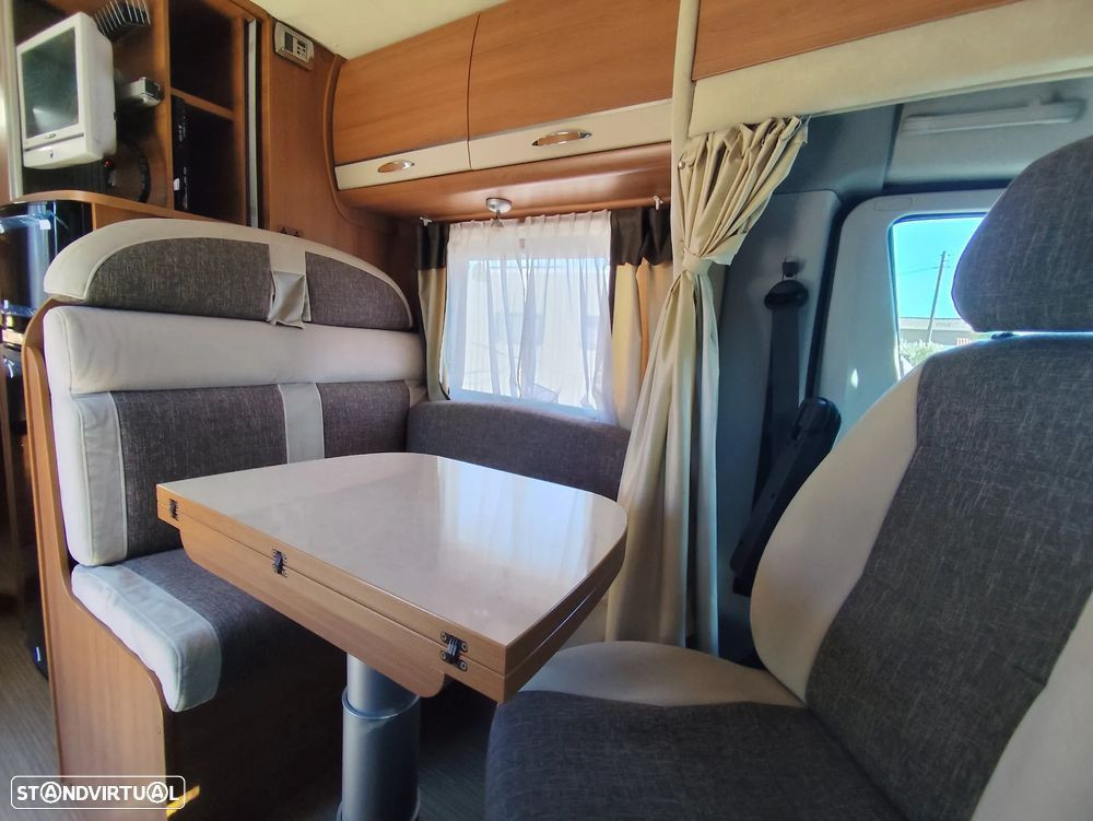 Rapido Le Randonneur 690 cama central
