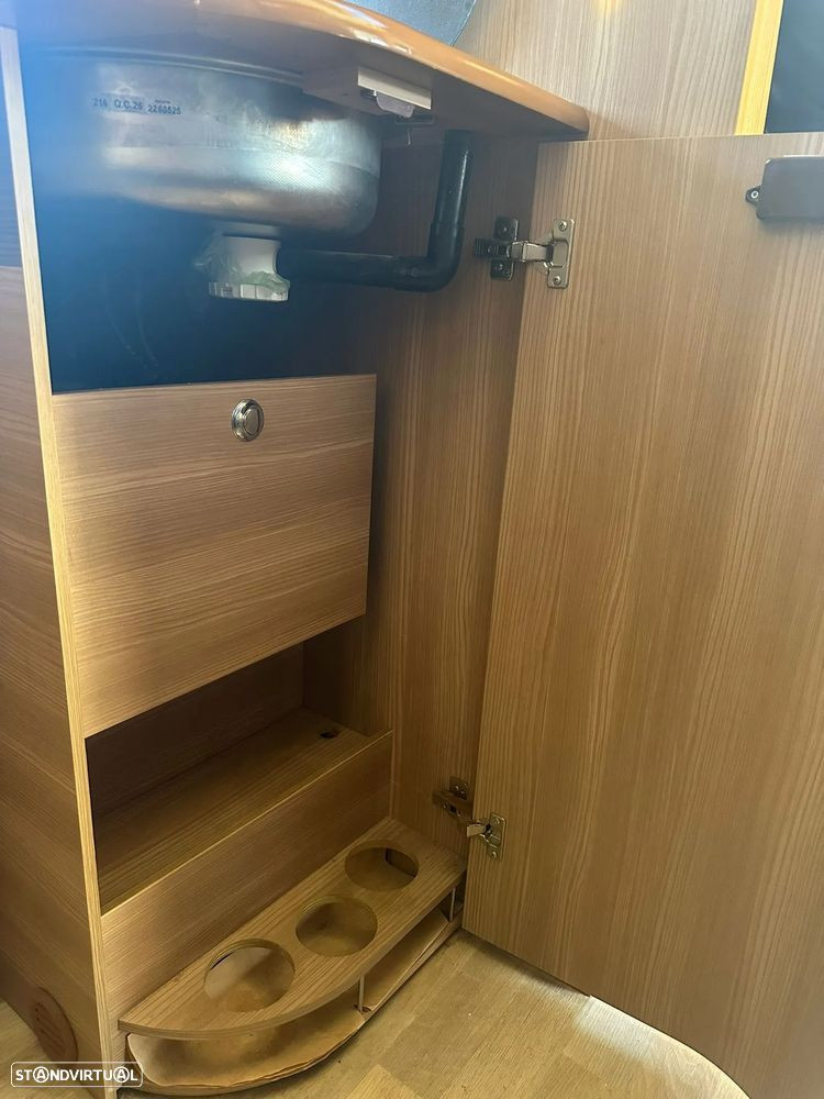 Rapido Serie 6F 691 cama central