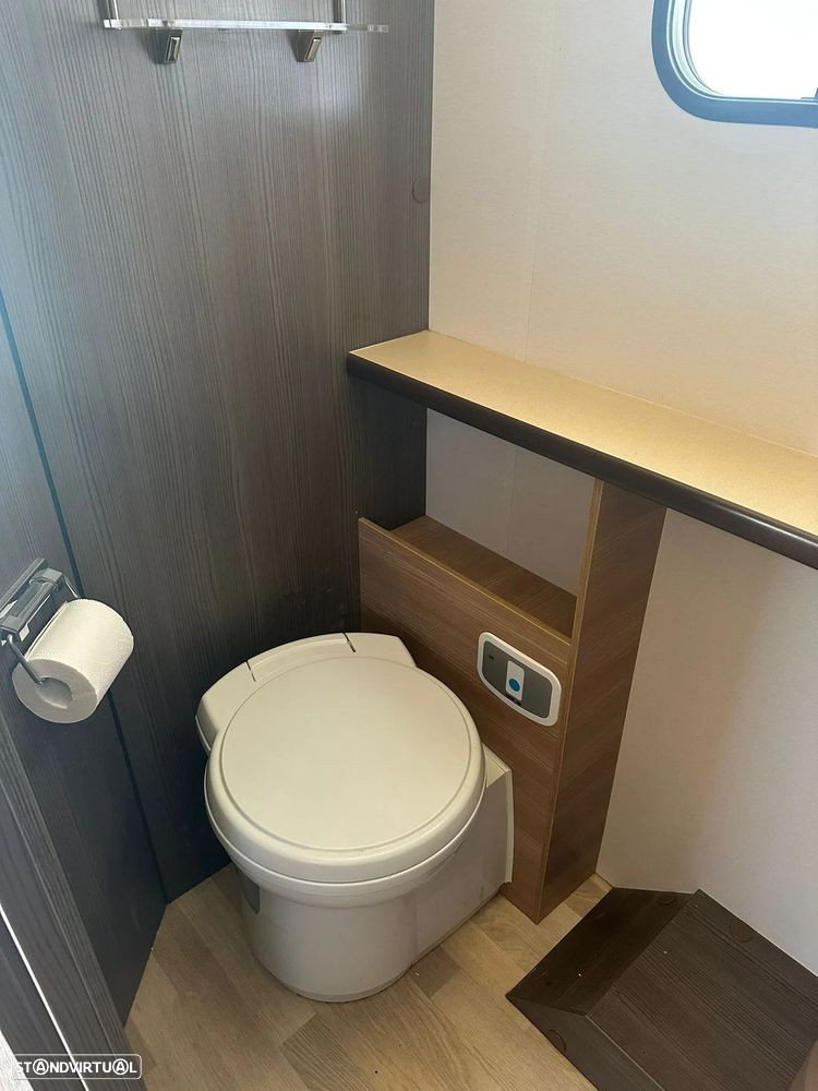 Rapido Serie 6F 691 cama central