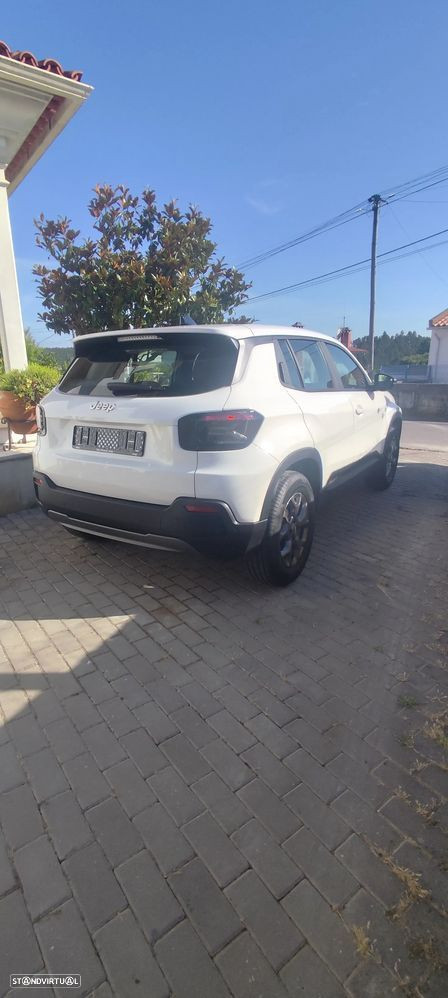 Jeep Avenger 54 kWh Longitude