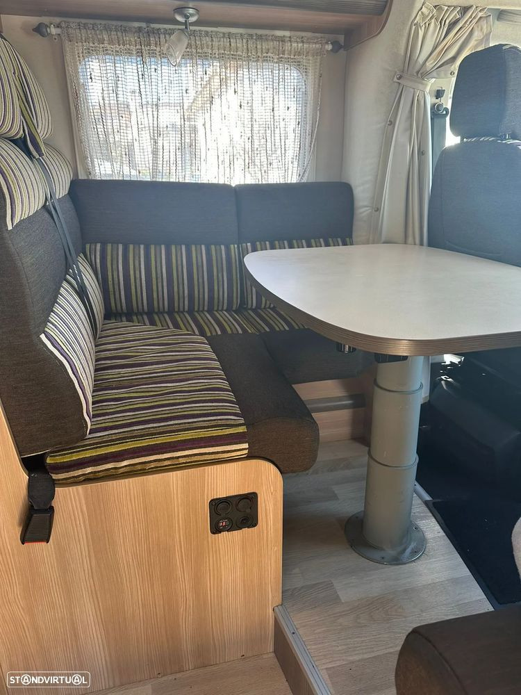 Rapido Serie 6F 691 cama central