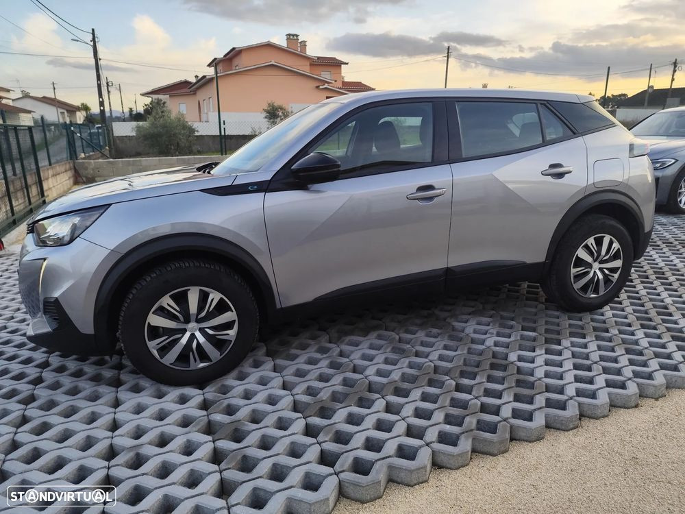 Peugeot e-2008 Active Pack