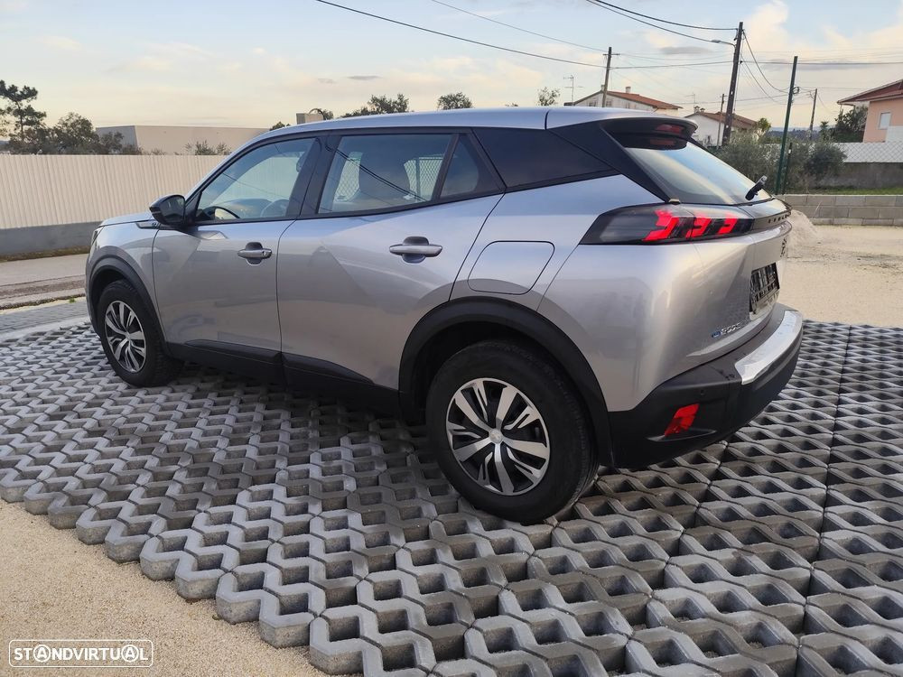 Peugeot e-2008 Active Pack