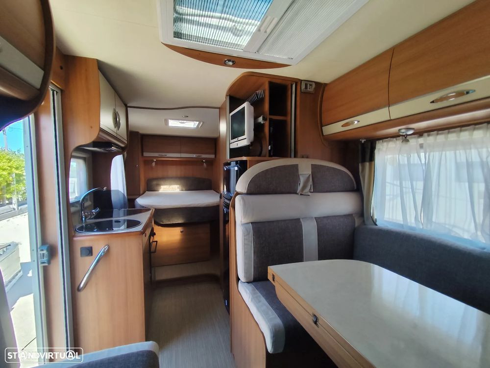 Rapido Le Randonneur 690 cama central